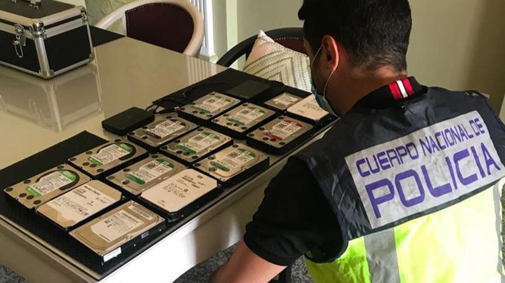 United States And Europe, Online,  Piracy Ring Dismantled, online robbery , Philip Bartlett, USPIS, Cyprus, INTERPOL