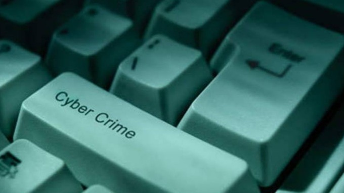 5 Including 3 Nigerian Nationals, Online Cheats, Pune , Cyber Crime Cell,  FIR,  Rs 21 lakh