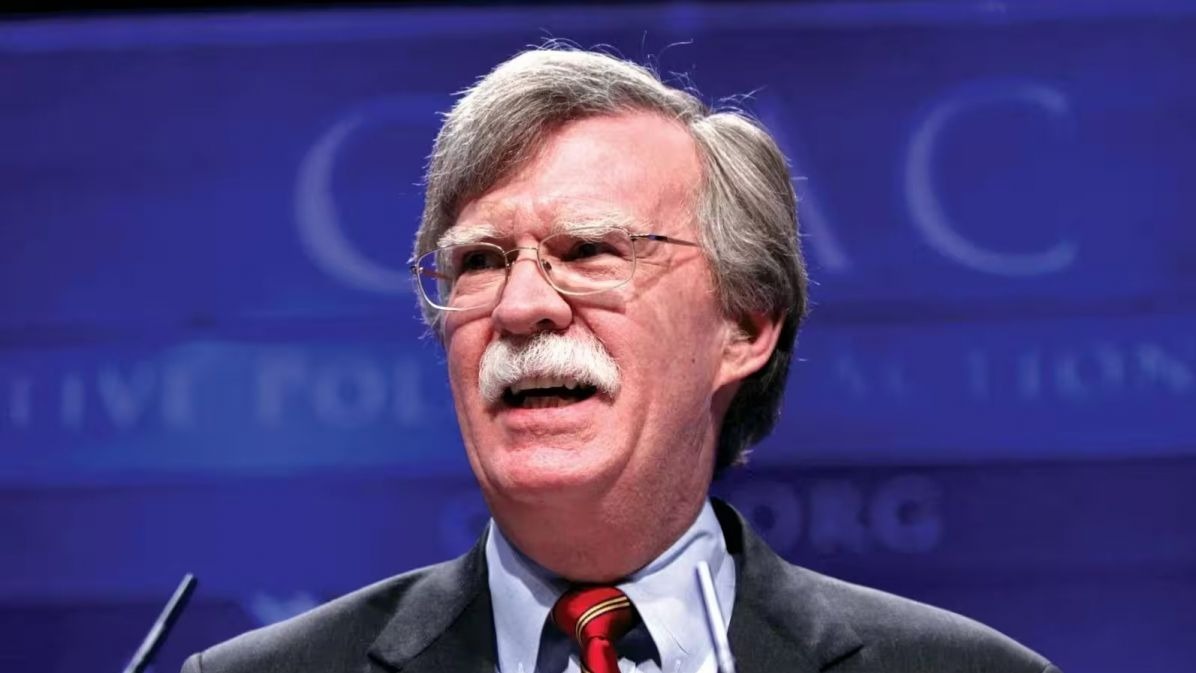 ट्रम्प,  नरेंद्र मोदी,  अमेरिका-भारत संबंध,  व्हाइट हाउस,  पूर्व NSA,  कूटनीति,  रक्षा सहयोग,  व्यापार,  रणनीतिक साझेदारी